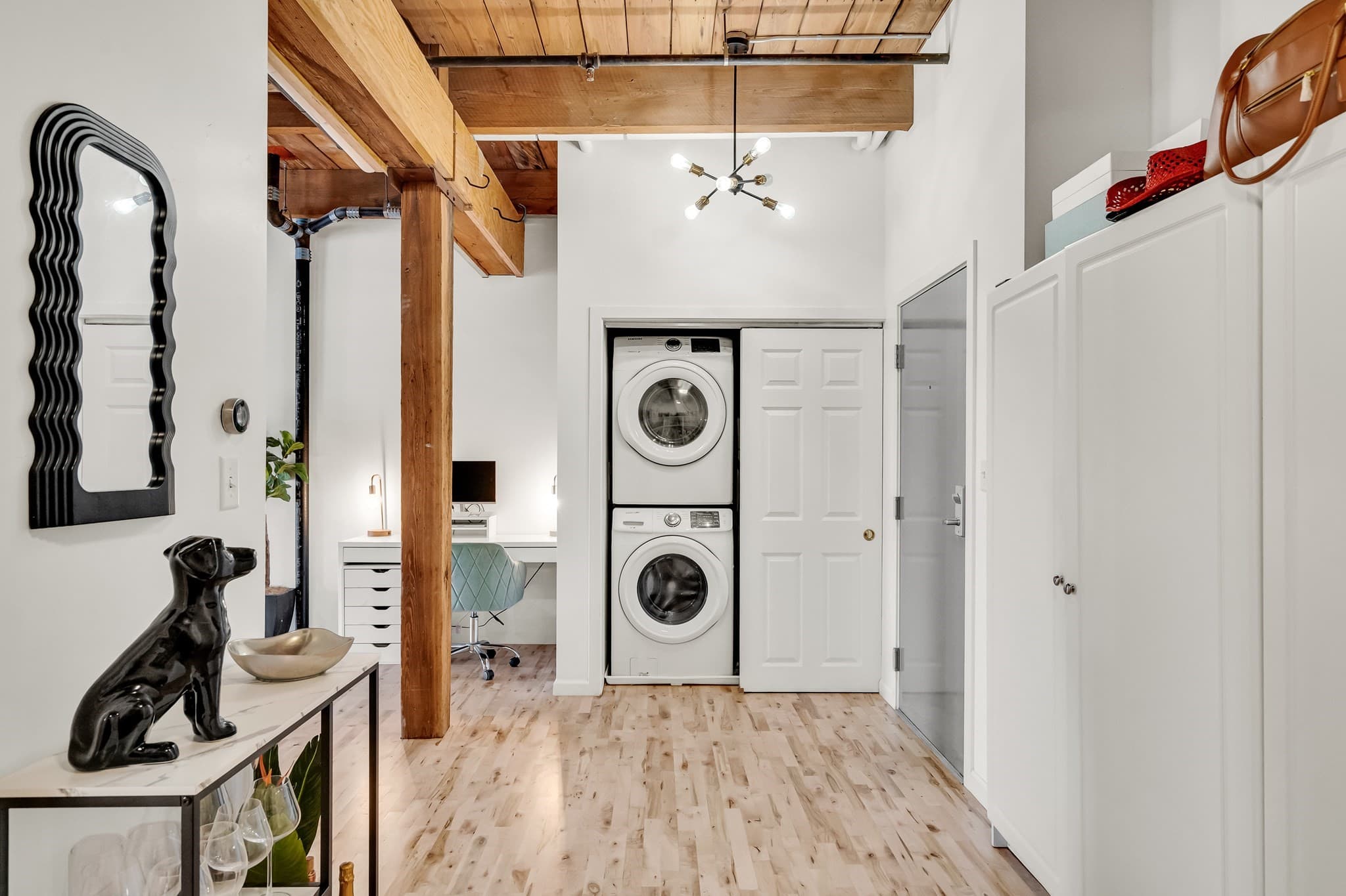 Condominium at 210 Broadway # 304, Everett MA 02149, photo 4 of 29