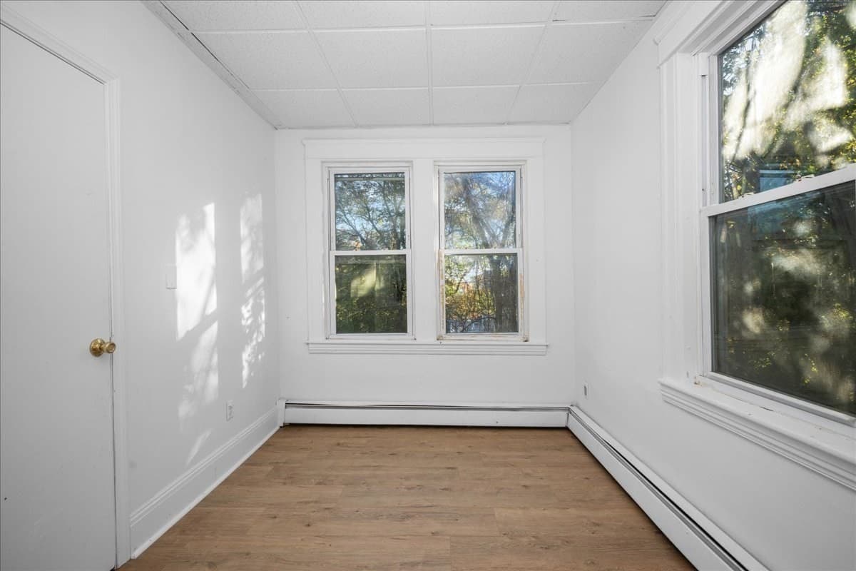 Apartment at 15 Circuit Ave E # 1, Worcester MA 01603, photo 16 of 26
