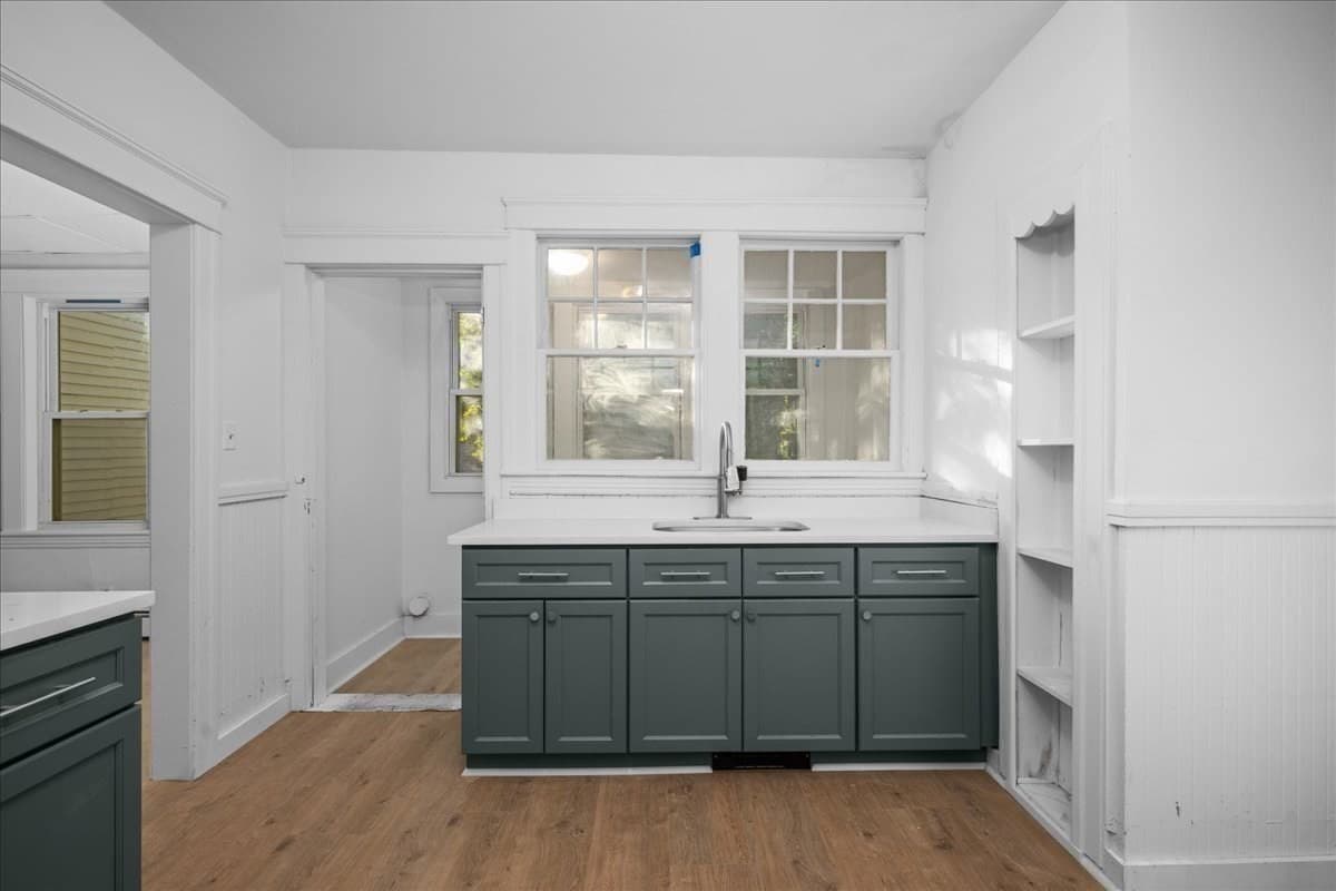 Apartment at 15 Circuit Ave E # 1, Worcester MA 01603, photo 7 of 26