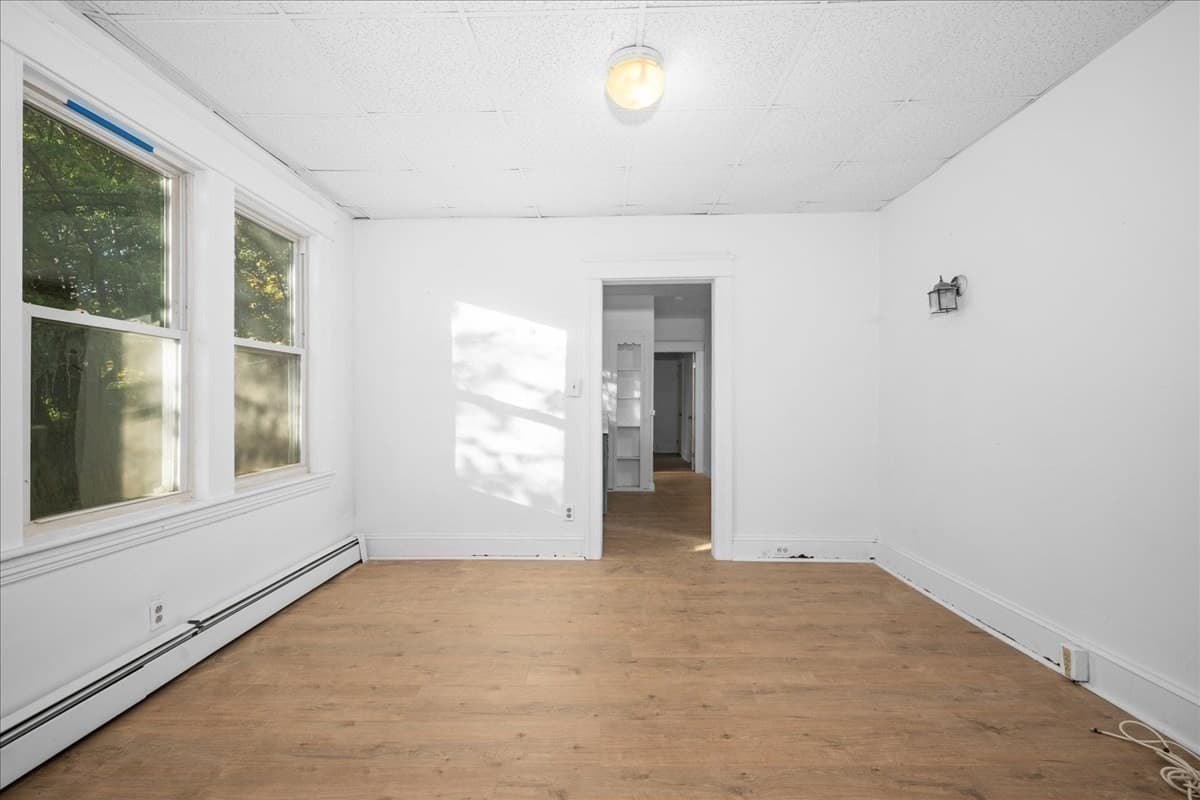 Apartment at 15 Circuit Ave E # 1, Worcester MA 01603, photo 11 of 26