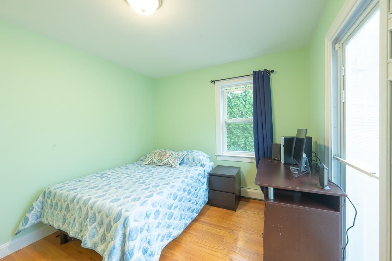 Single Family Residence at 28 Heathcote St, Boston MA 02131, photo 16 of 32