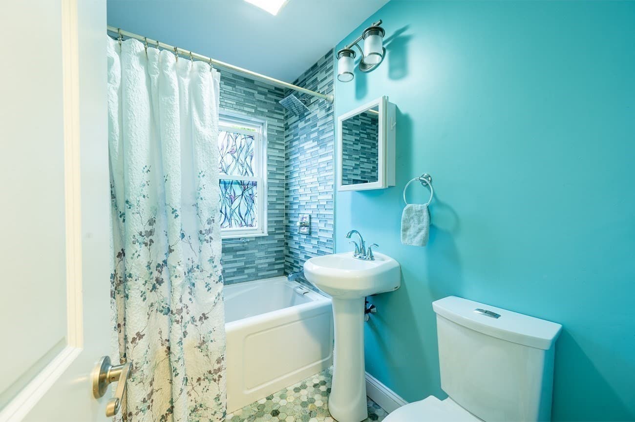 Single Family Residence at 28 Heathcote St, Boston MA 02131, photo 20 of 32