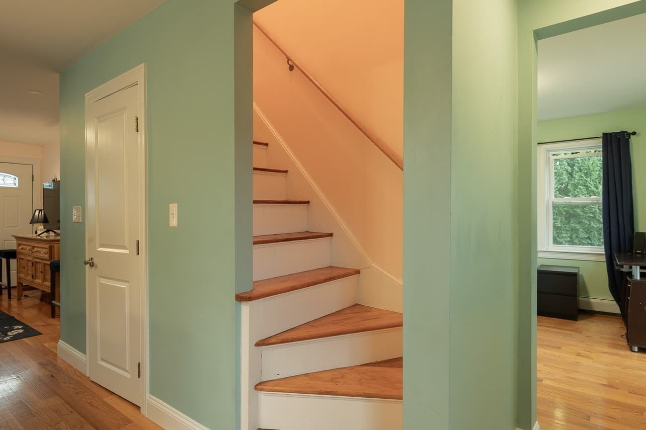 Single Family Residence at 28 Heathcote St, Boston MA 02131, photo 14 of 32