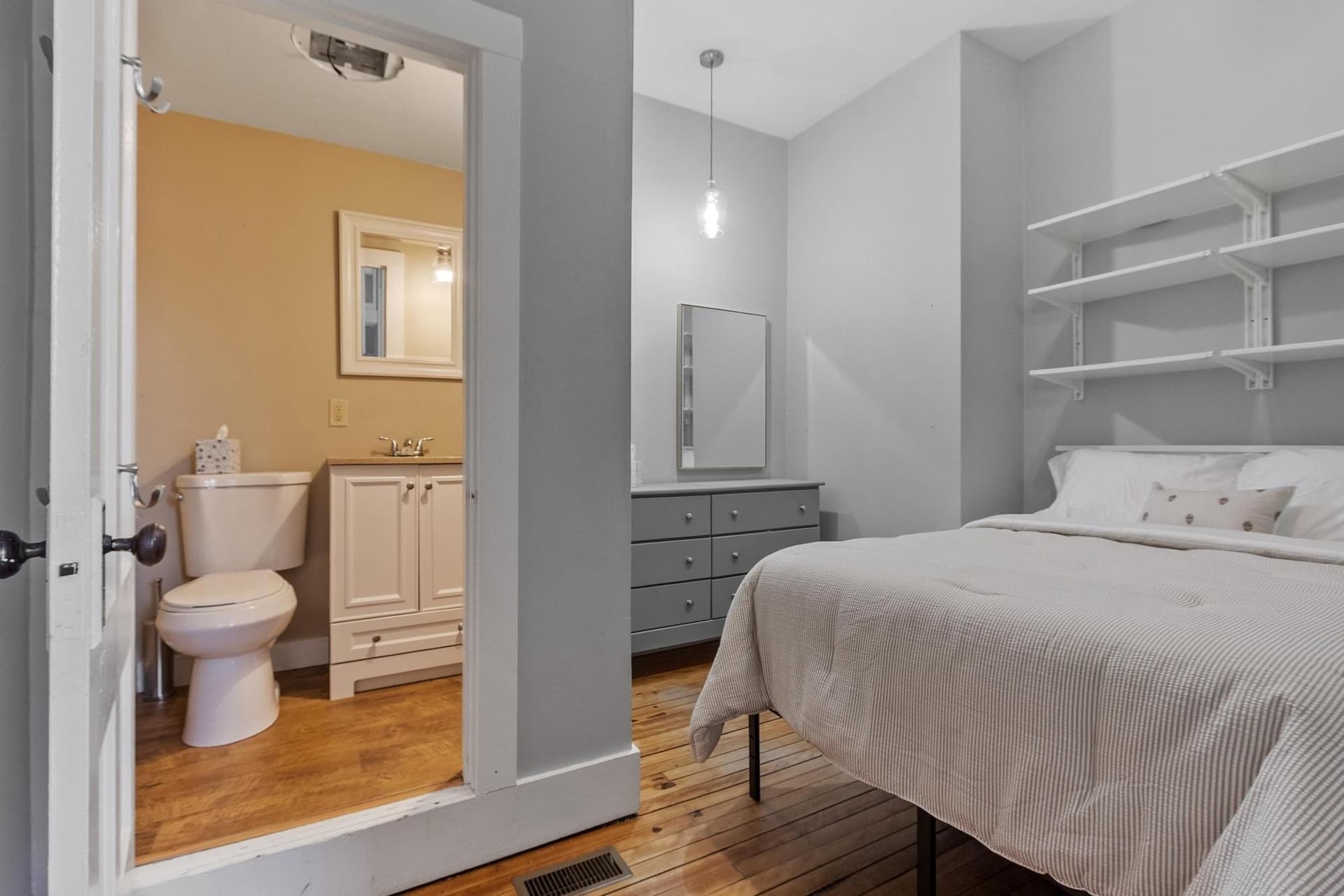 5+ Family - Rooming House at 113-115 Main Street, Pepperell MA 01463, photo 19 of 31