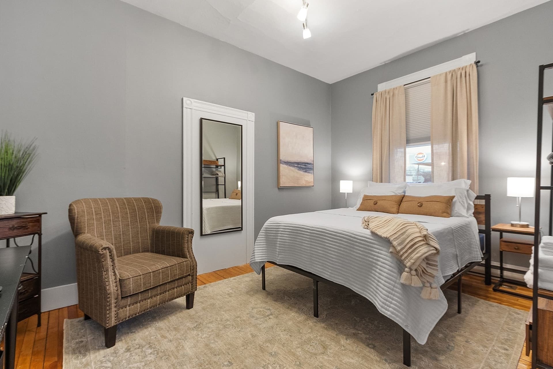 5+ Family - Rooming House at 113-115 Main Street, Pepperell MA 01463, photo 4 of 31