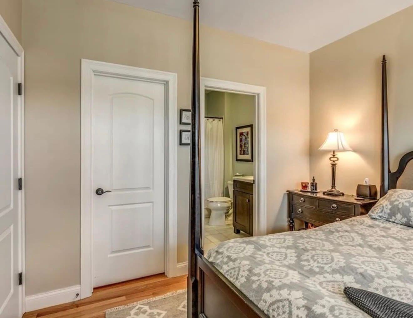 Apartment at 160 School # 2, Waltham MA 02451, photo 12 of 16
