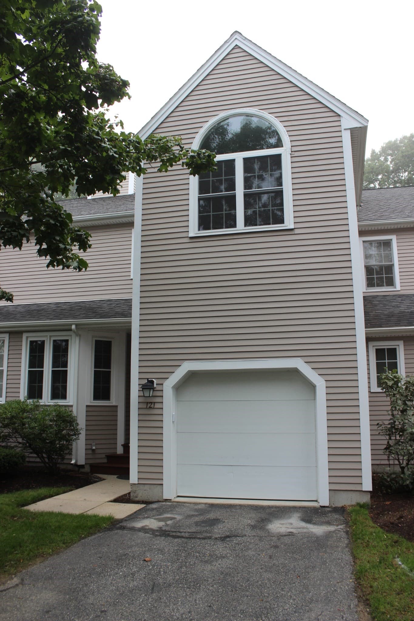 121 Bishops Forest Drive # 121, Waltham MA 02452