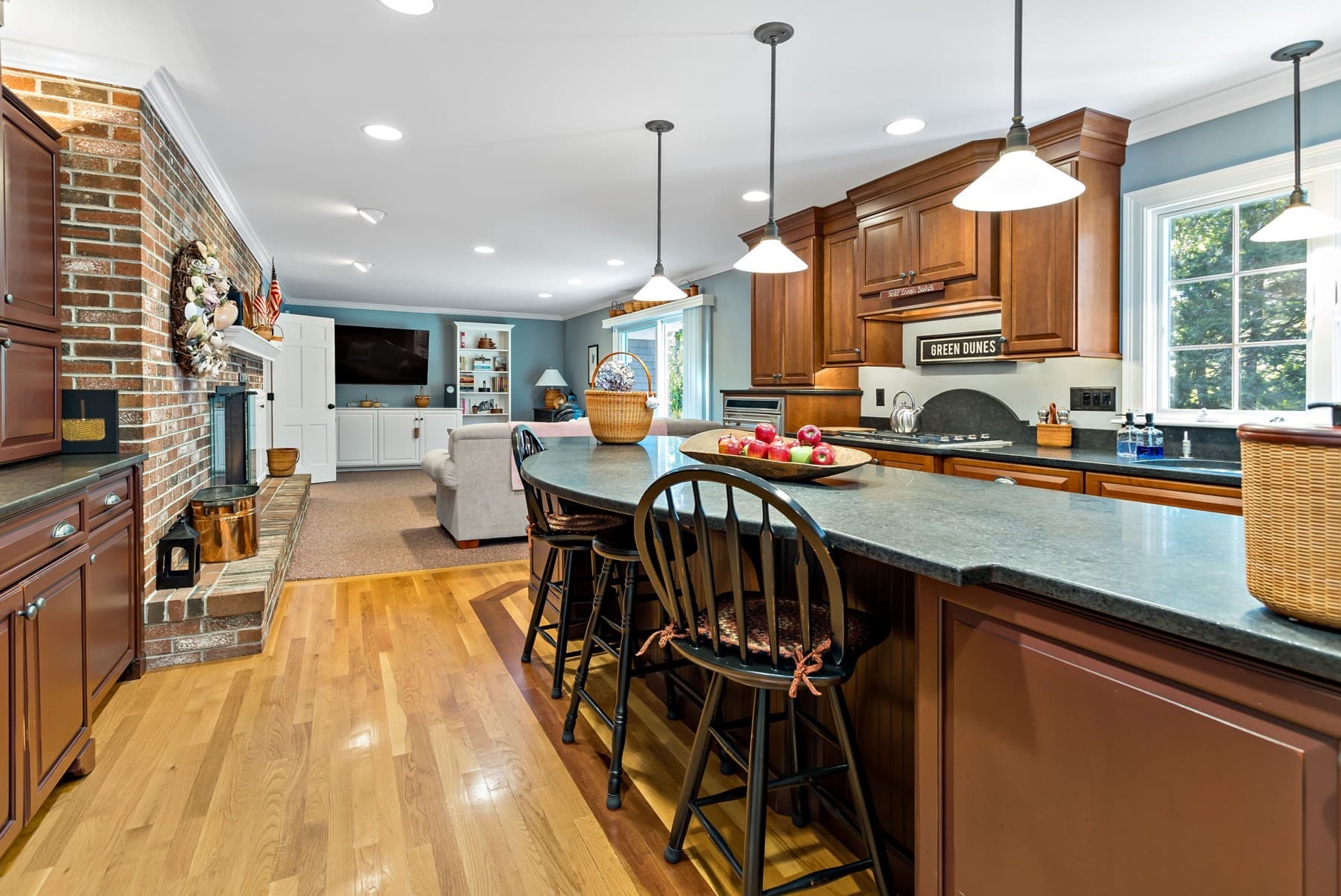 Single Family Residence at 79 Green Dunes Drive, Barnstable MA 02672, photo 6 of 42