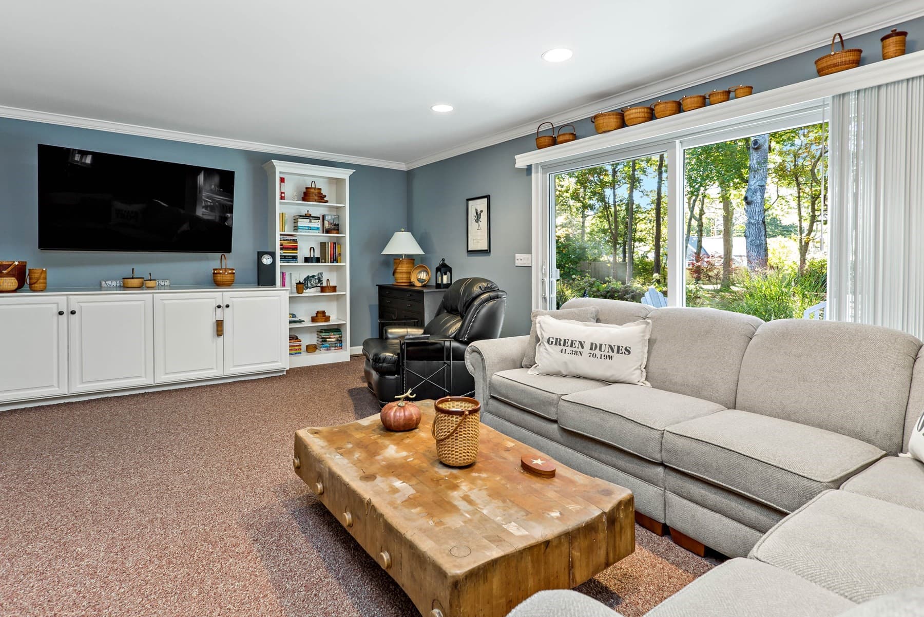 Single Family Residence at 79 Green Dunes Drive, Barnstable MA 02672, photo 11 of 42