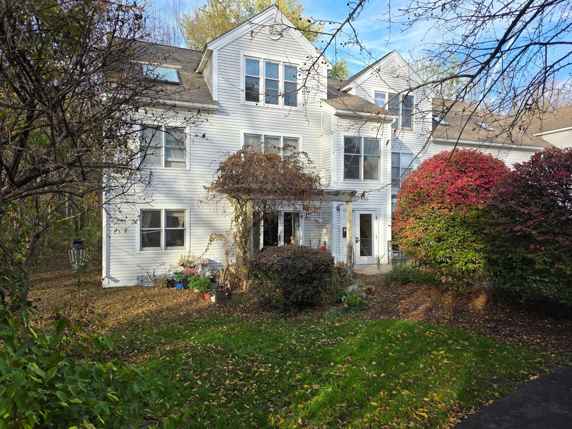 32 Salem Pl # 32, Amherst MA 01002