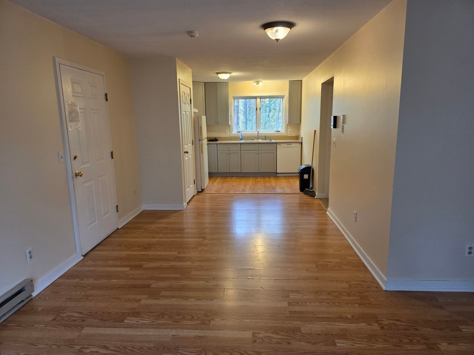 Condominium at 32 Salem Pl # 32, Amherst MA 01002, photo 5 of 15