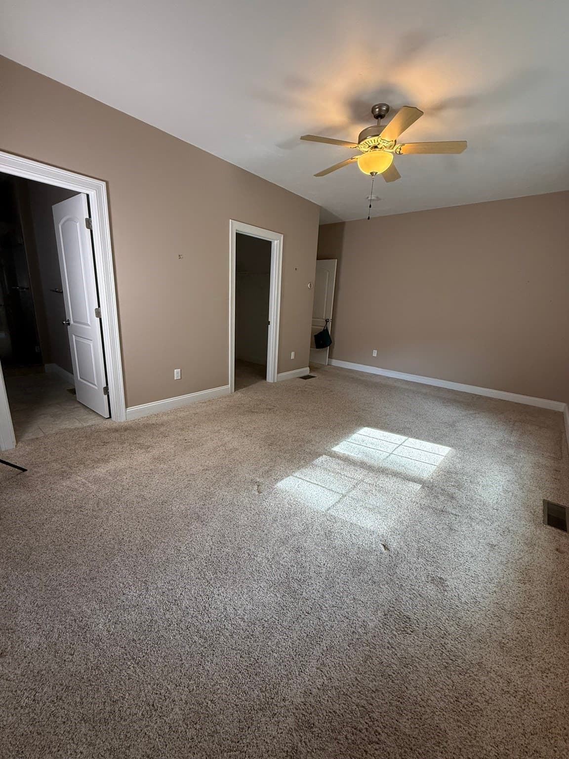 Condominium at 1 Dino Way # 1, Milford MA 01757, photo 13 of 22
