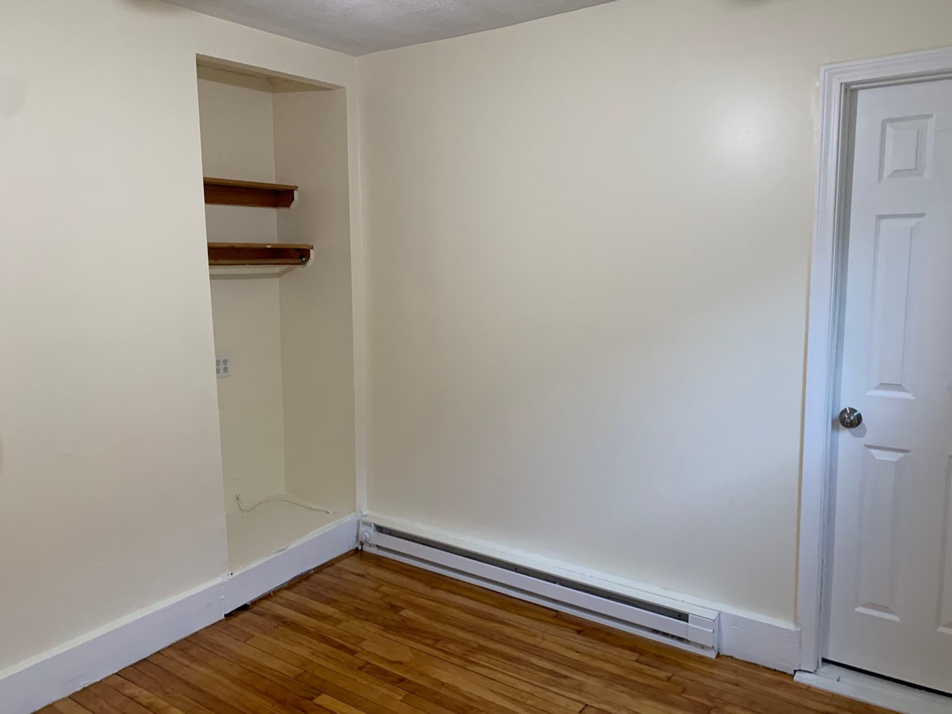 4 Family - 4 Units Up/Down at 130 Canterbury St, Worcester MA 01603, photo 14 of 40