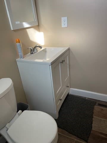Single Family Residence at 34 Andrew Street, Springfield MA 01109, photo 16 of 29