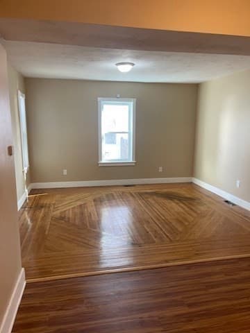 Single Family Residence at 34 Andrew Street, Springfield MA 01109, photo 14 of 29