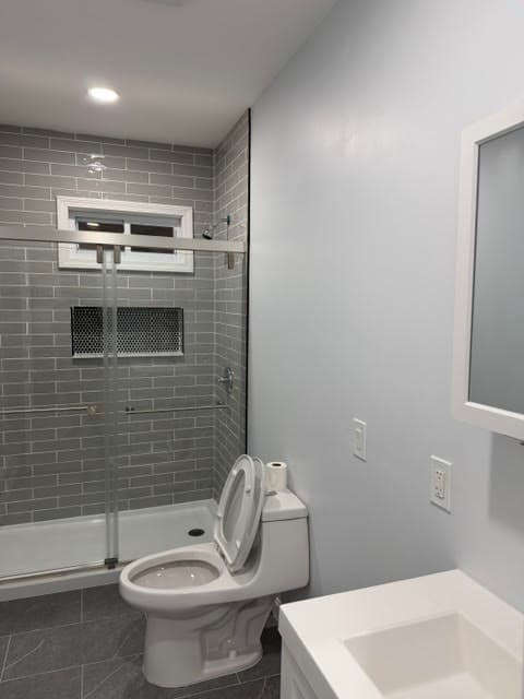 Apartment at 17 Jones St # 2, Worcester MA 01604, photo 10 of 24