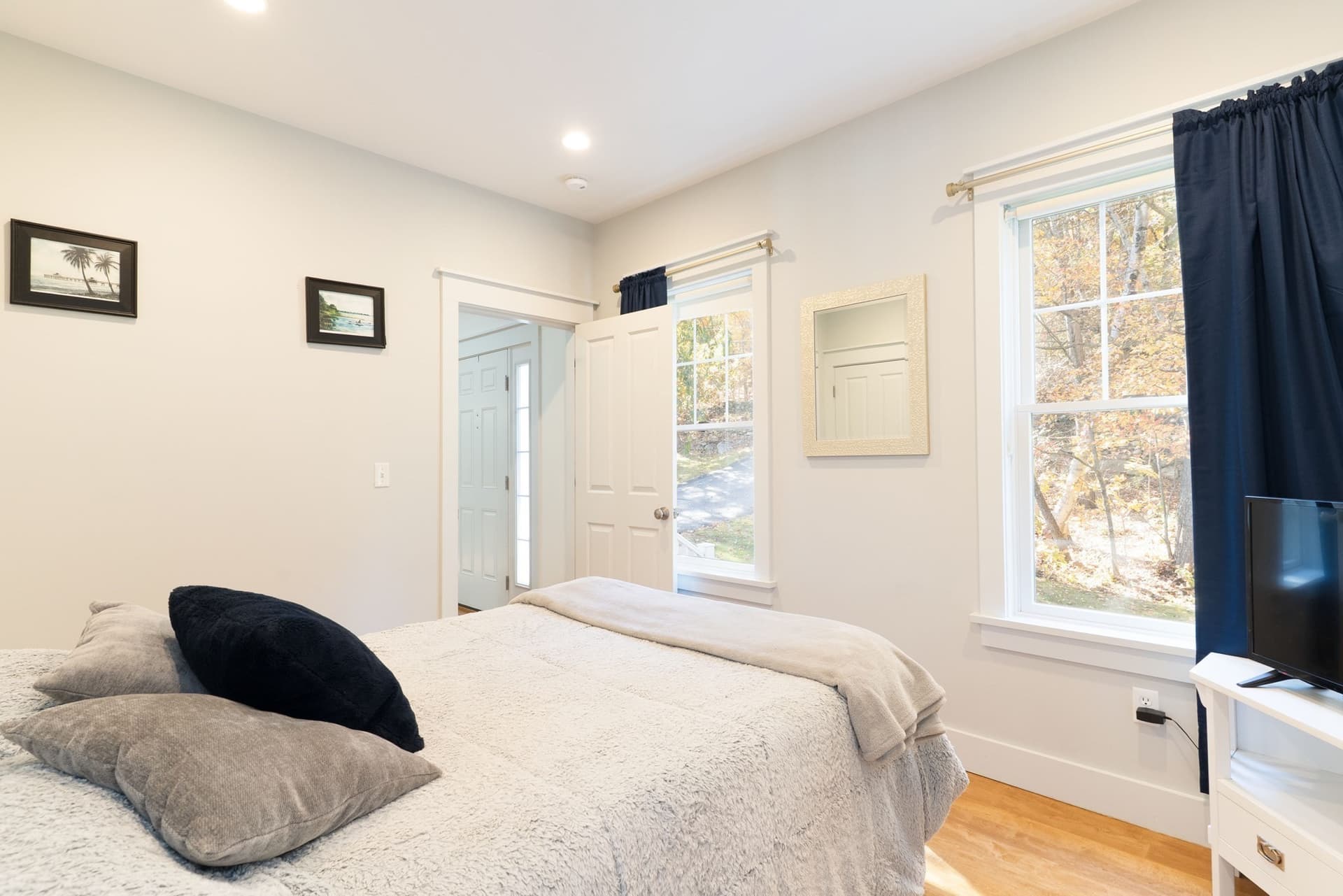 Single Family Residence at 104 Town Farm Rd, Brookfield MA 01506, photo 22 of 41