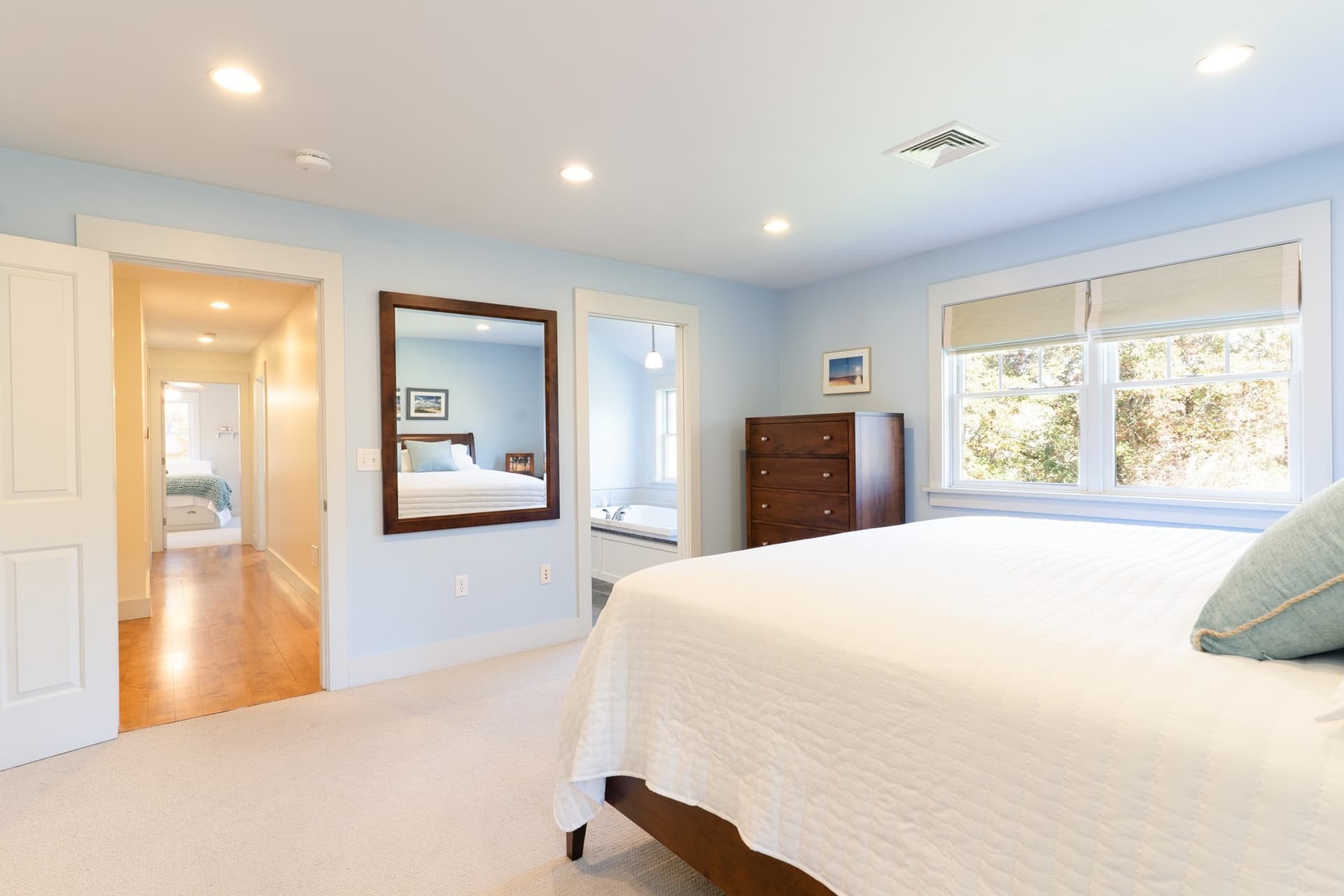 Single Family Residence at 104 Town Farm Rd, Brookfield MA 01506, photo 32 of 41