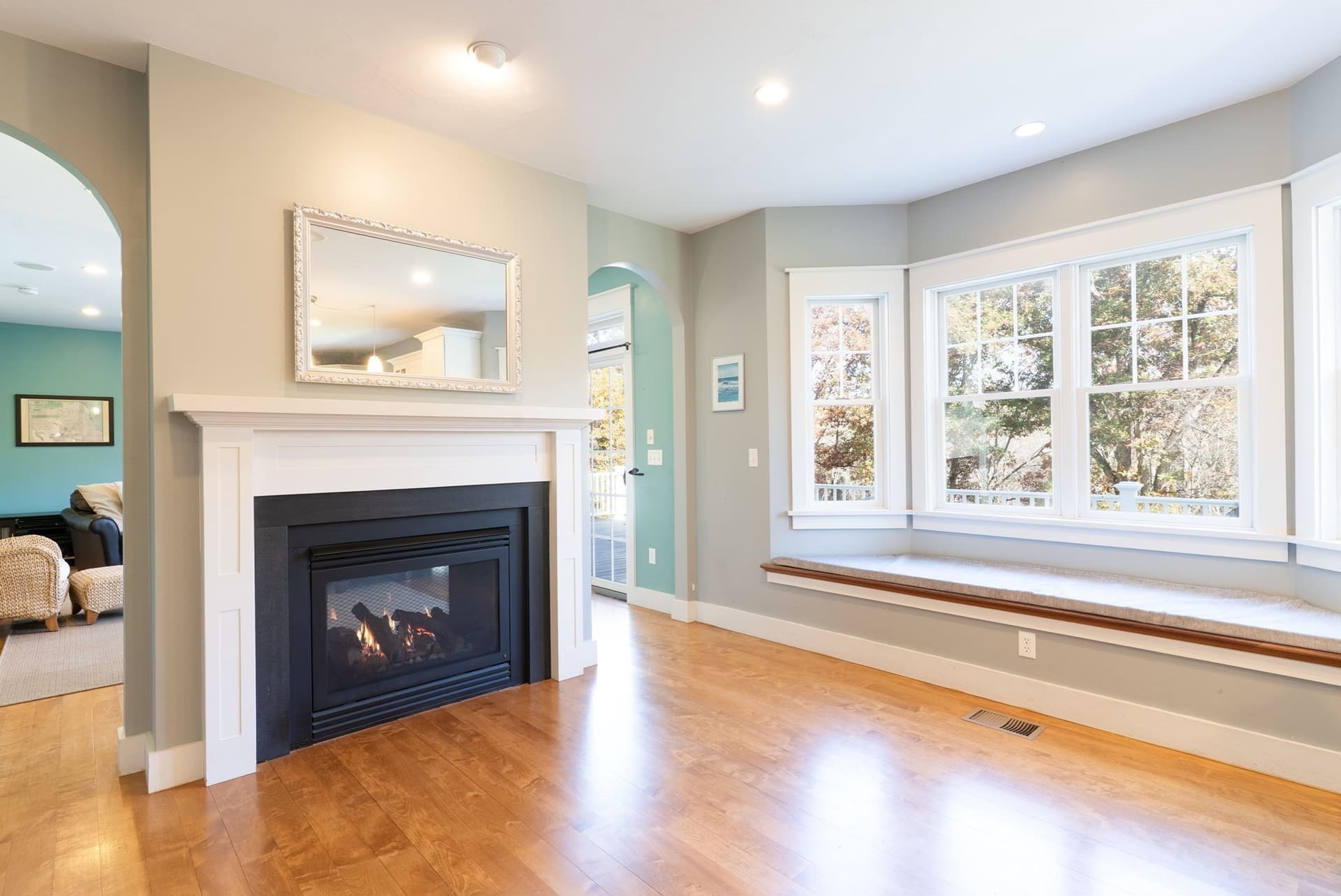Single Family Residence at 104 Town Farm Rd, Brookfield MA 01506, photo 14 of 41