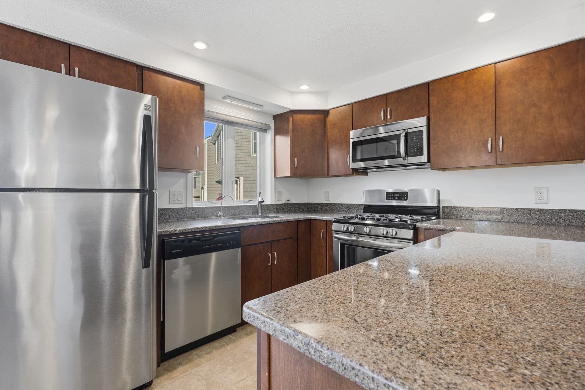 Condominium at 1170 Wilson Rd # 55, Fall River MA 02720, photo 2 of 40