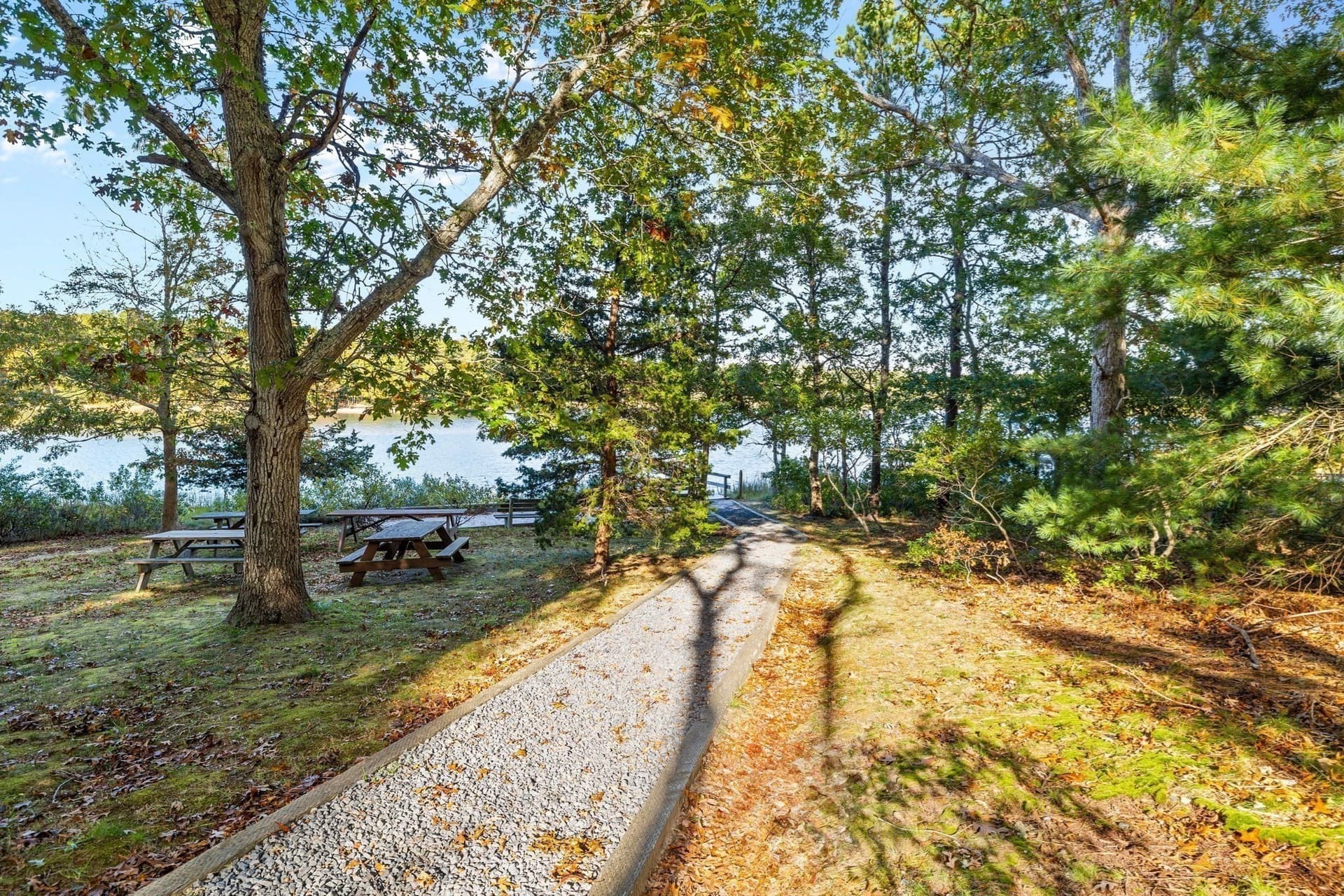 Single Family Residence at 120 Blue Rock Rd, Yarmouth MA 02664, photo 6 of 28