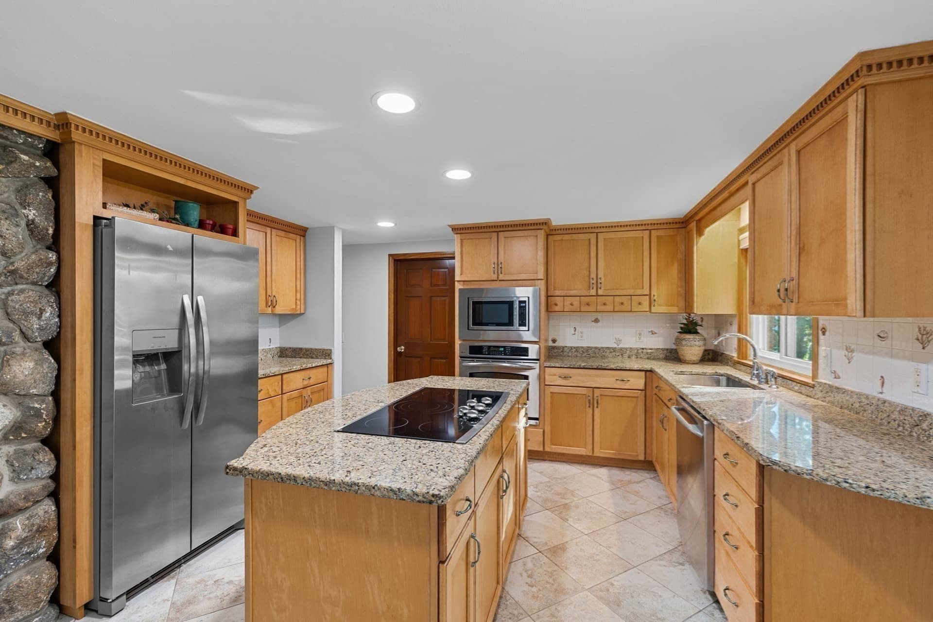 Single Family Residence at 120 Blue Rock Rd, Yarmouth MA 02664, photo 11 of 28
