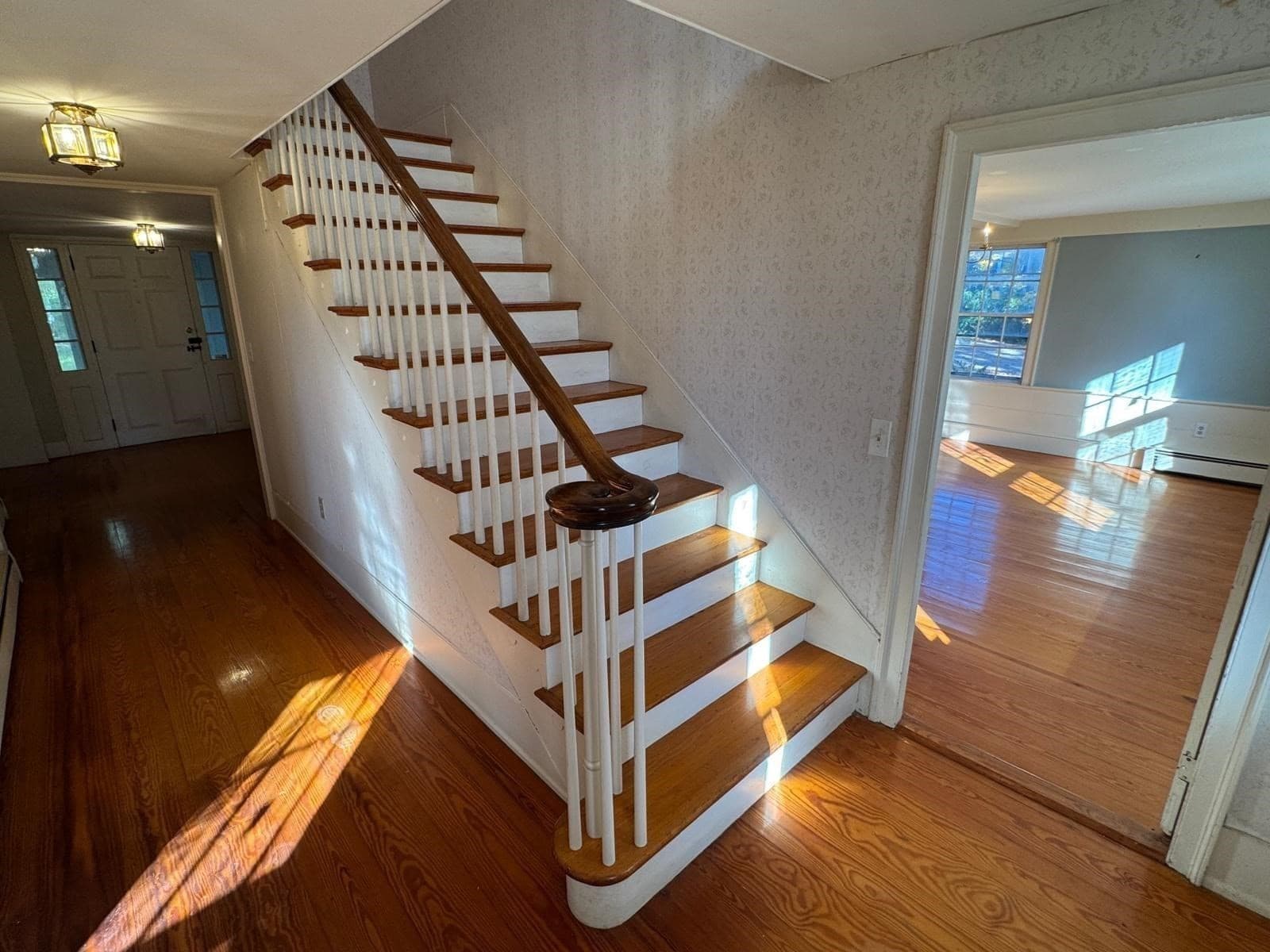 Single Family Residence at 9 & 9A Abigail Drive, Hudson MA 01749, photo 27 of 33