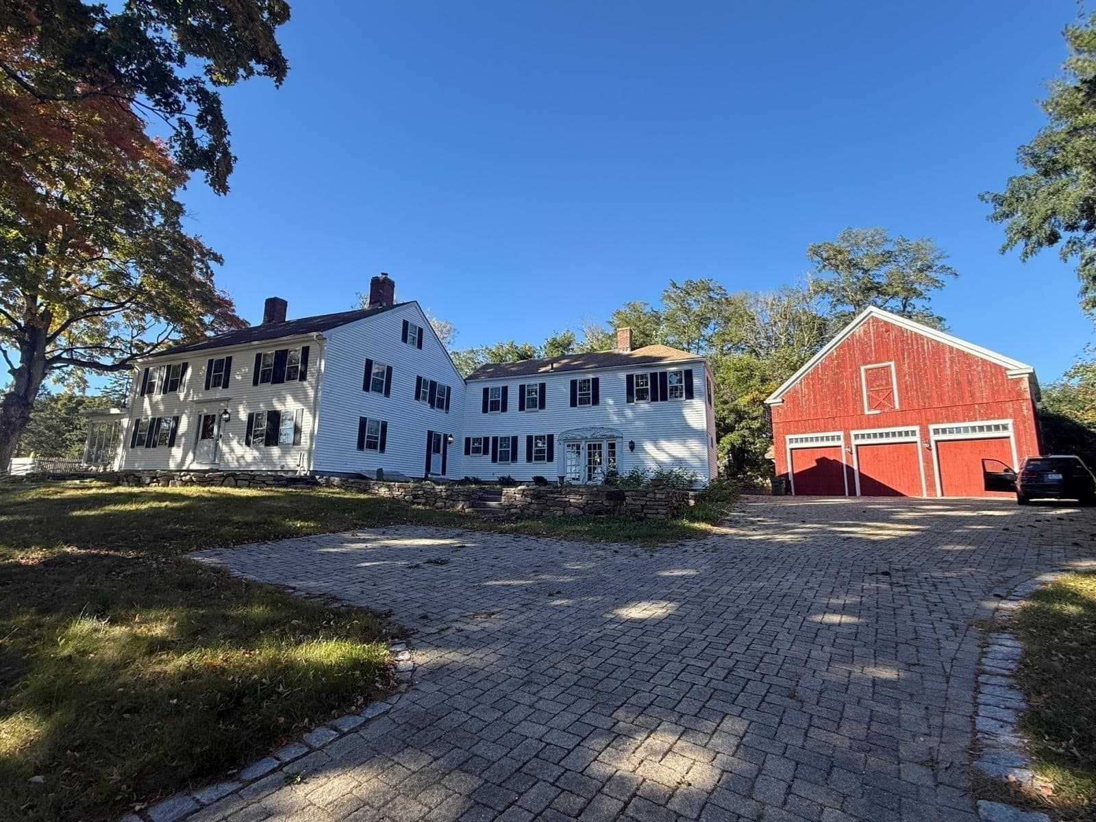9 & 9A Abigail Drive, Hudson MA 01749