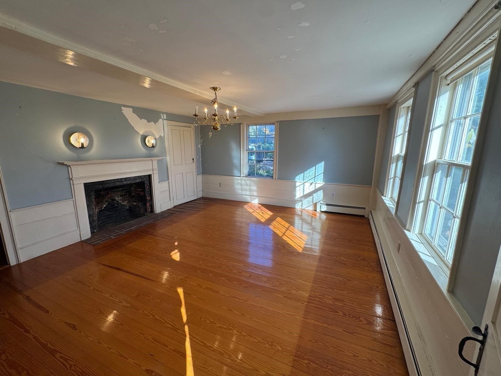 Single Family Residence at 9 & 9A Abigail Drive, Hudson MA 01749, photo 28 of 33
