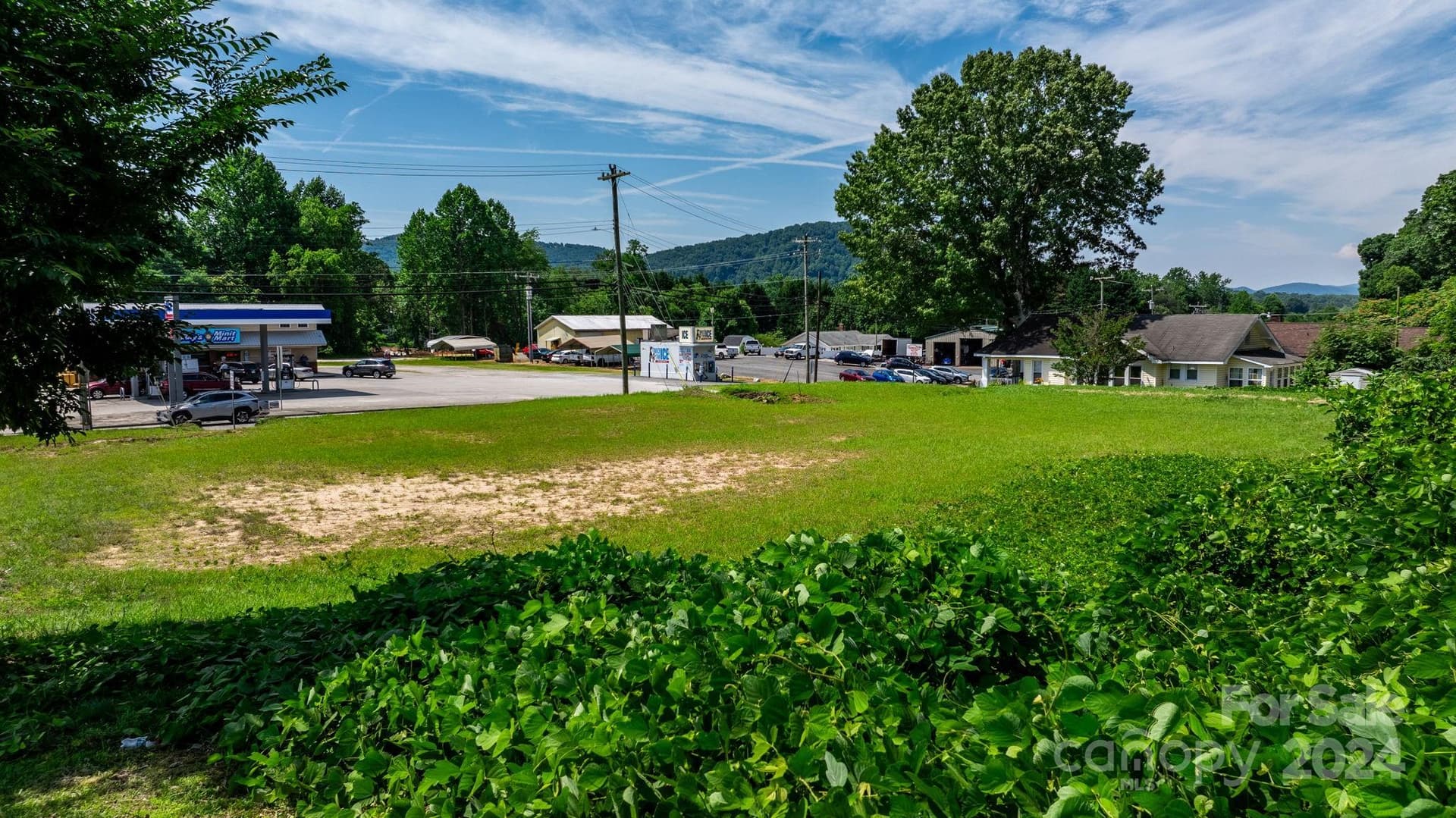 Lot at 25 N McDowell Avenue, Marion, photo 4 of 19