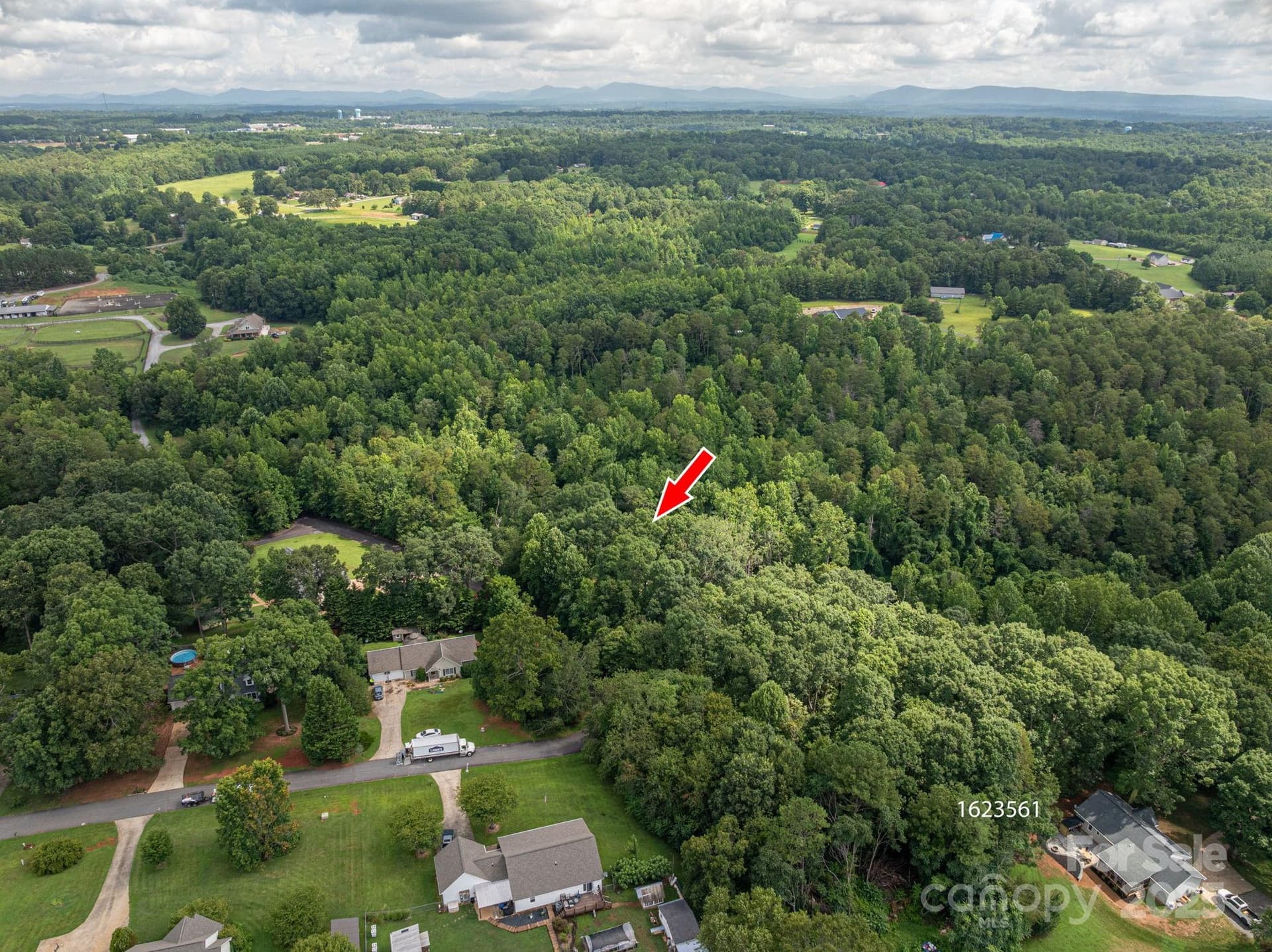 Lot 35 Line Drive