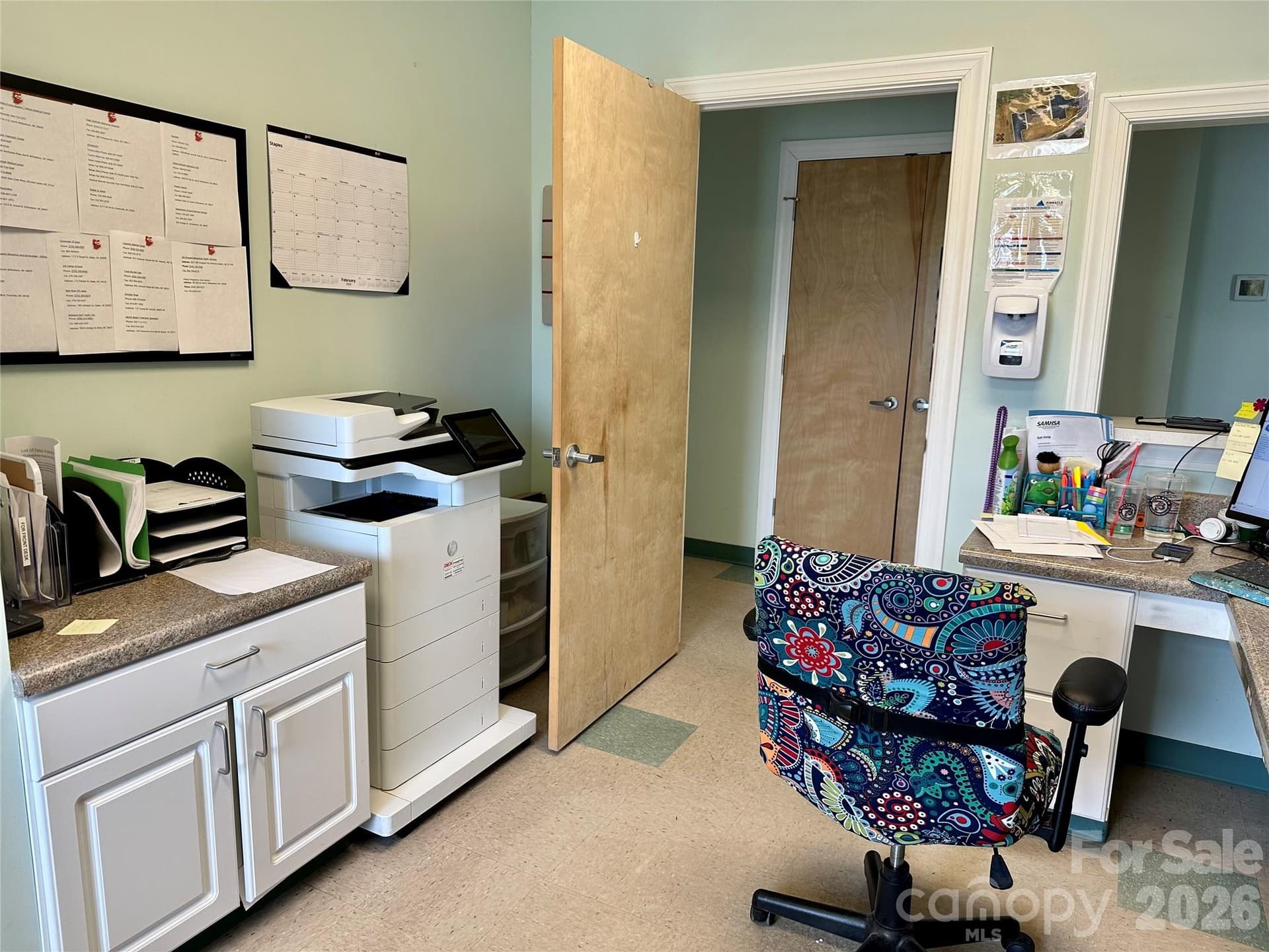 Medical at 527 West Park Circle, North Wilkesboro, photo 6 of 20