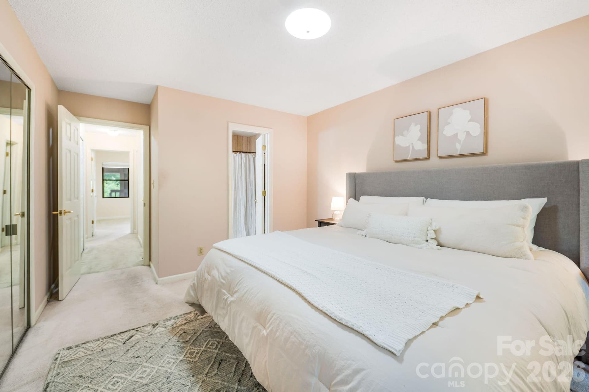 Primary bedroom - 2604 Vineyard Boulevard, Asheville