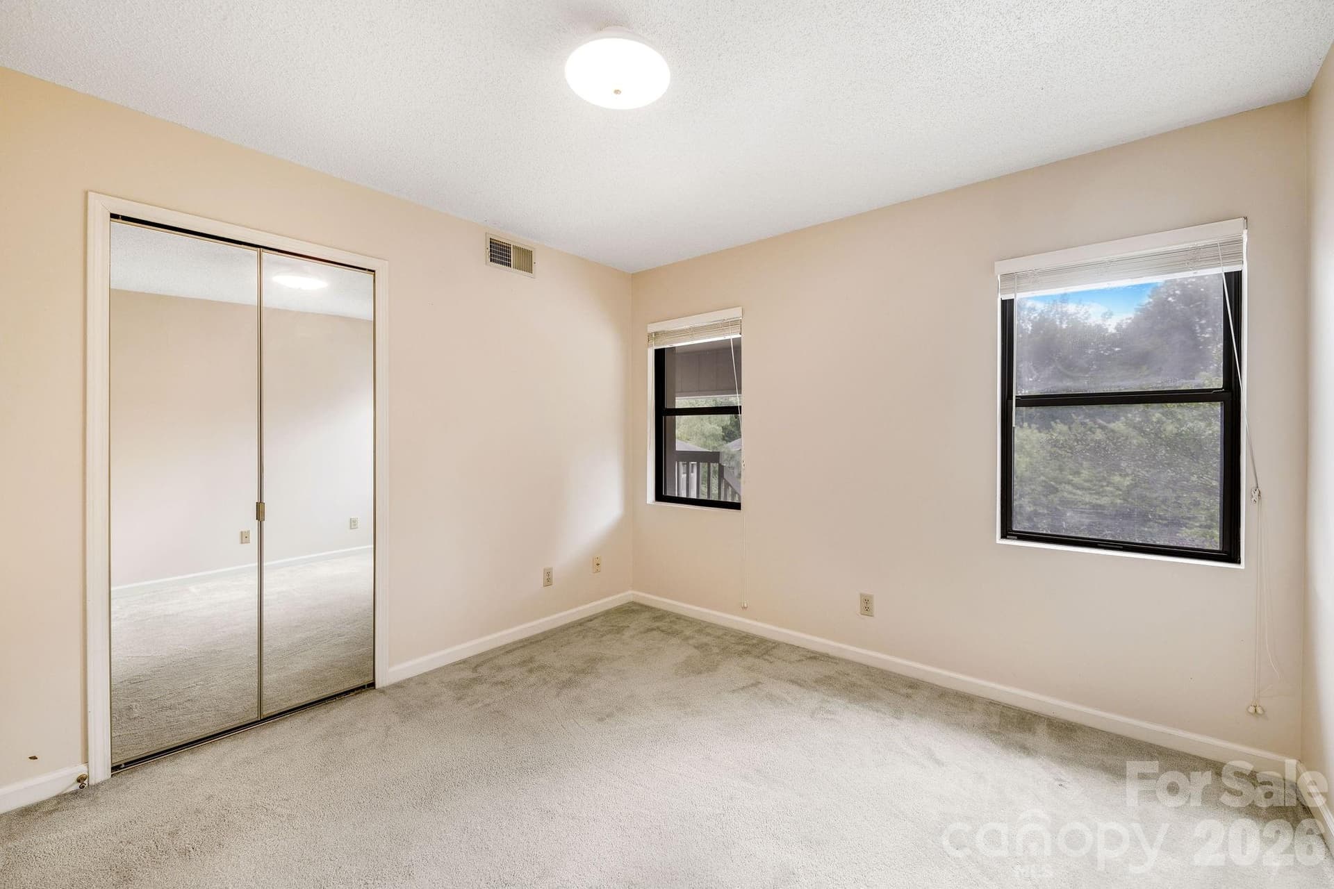 2nd bedroom - 2604 Vineyard Boulevard, Asheville