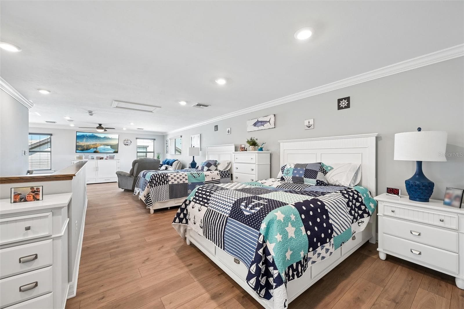 Single Family Residence at 13356 VERANDI ST, VENICE, photo 49 of 69
