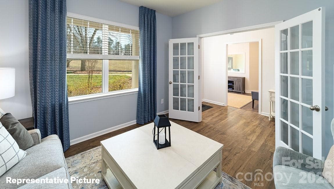 Single Family Residence at 258 Wellshire Street, Mooresville, photo 21 of 35