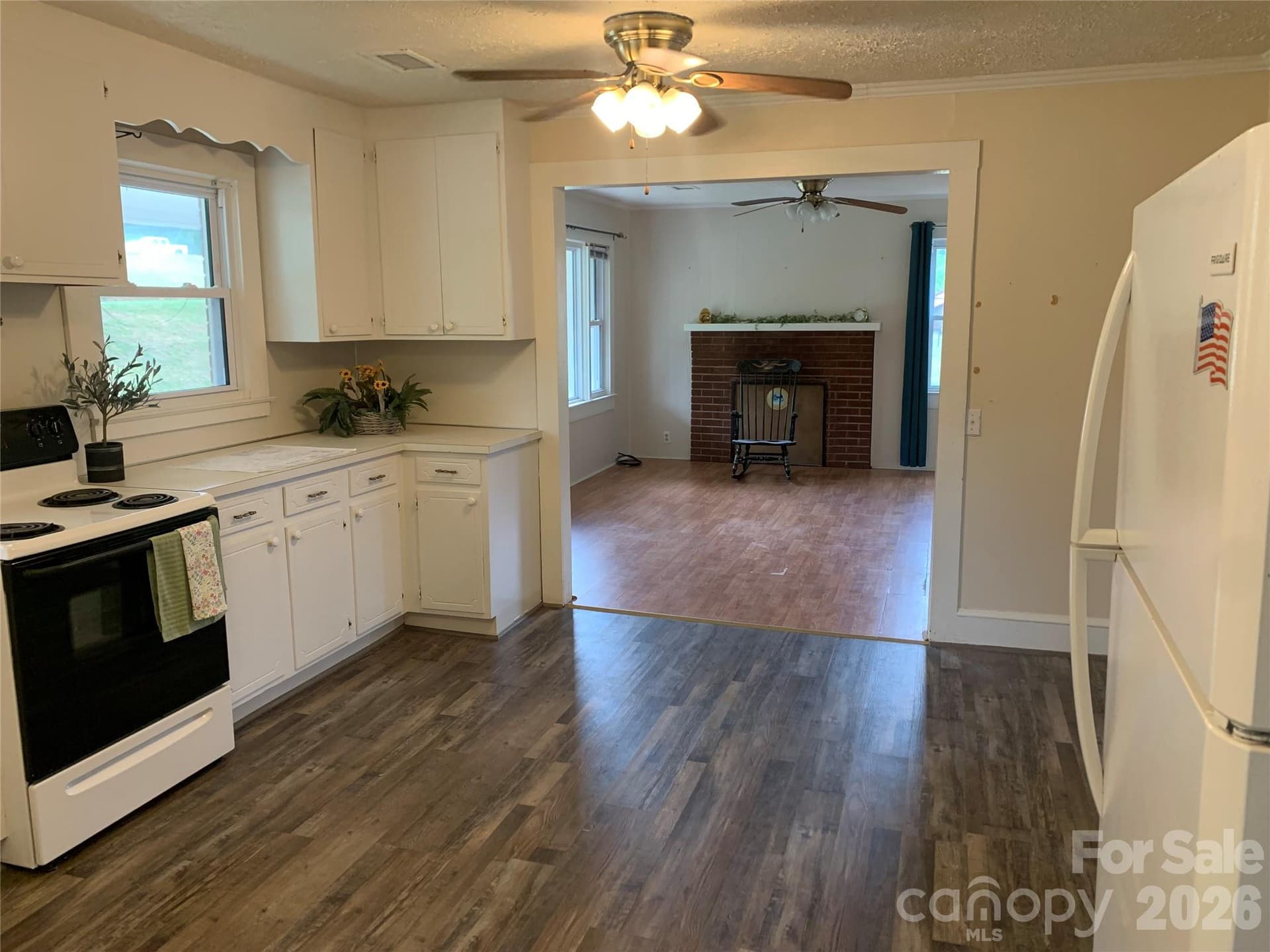 Single Family Residence at 6231 Nc 16 Highway N, Taylorsville, photo 6 of 29