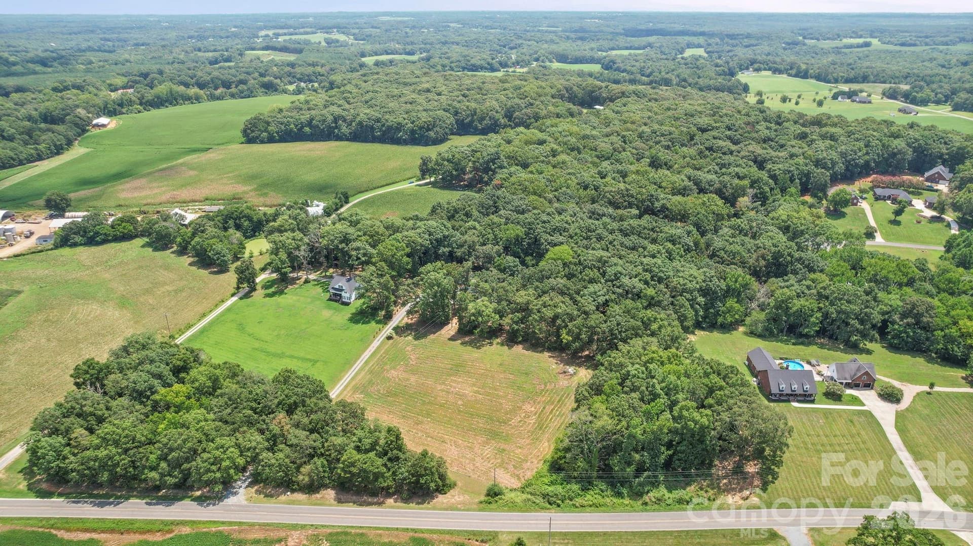 Single Family Residence at 6214 New Salem Road, Marshville, photo 13 of 38