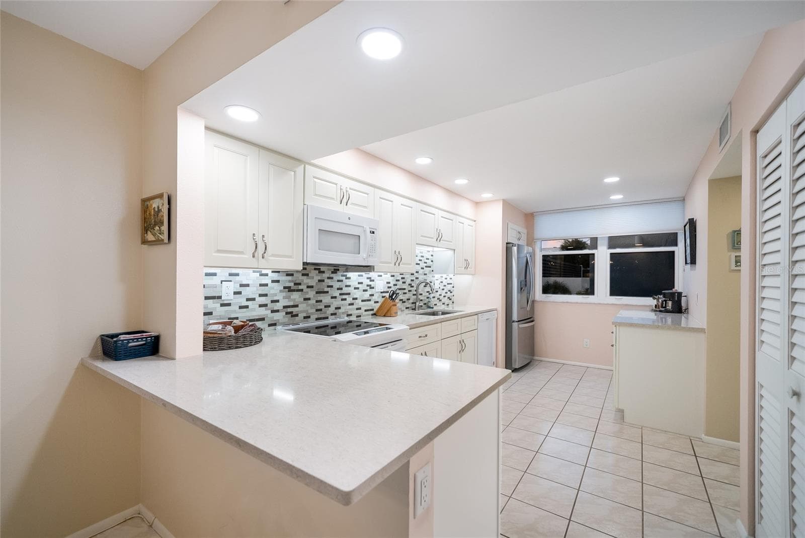 Condominium at 713 BAYPORT WAY #713, LONGBOAT KEY, photo 13 of 35