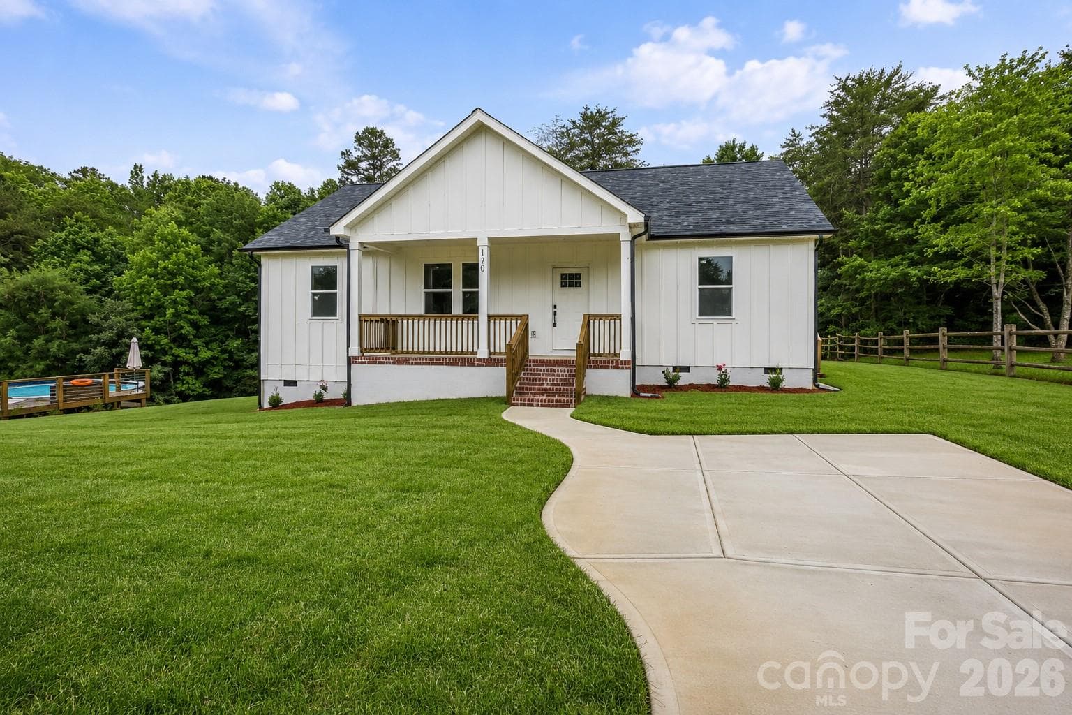 Welcome home - 120 Whistling Pines Drive, Statesville