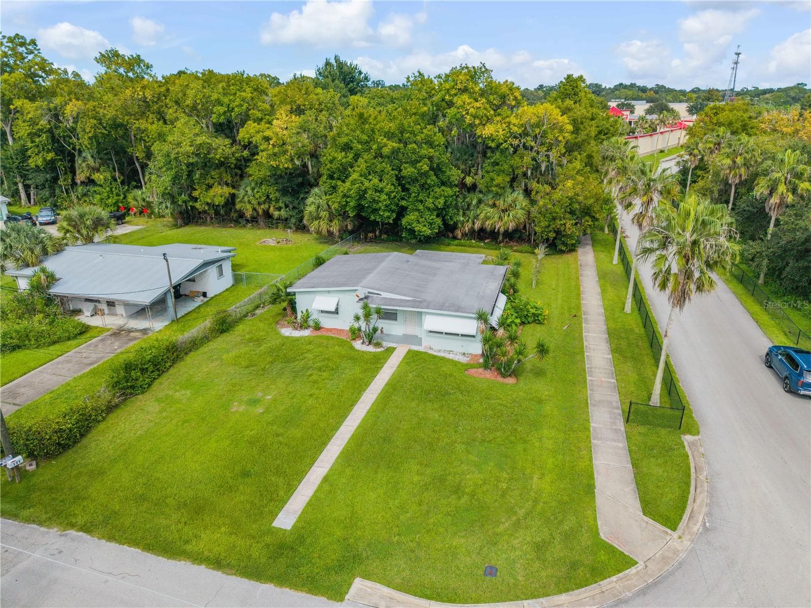 121 EDDIE RD
