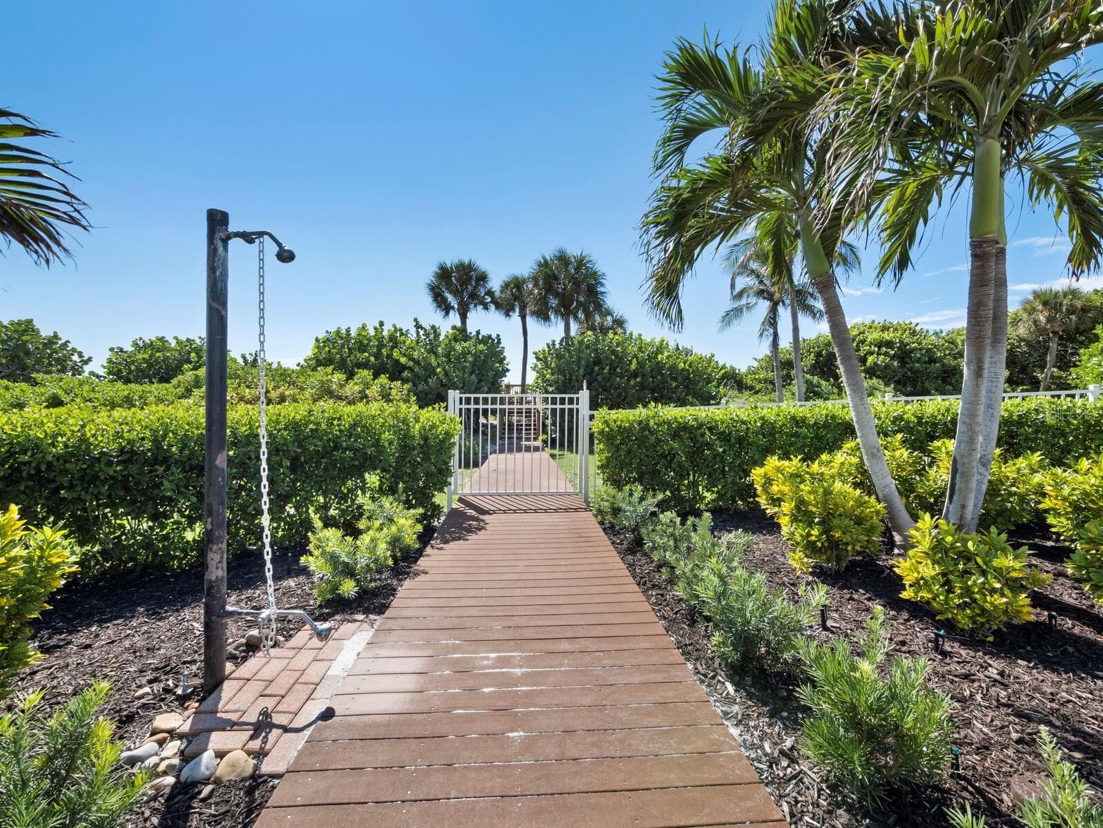 Condominium at 775 LONGBOAT CLUB RD #405, LONGBOAT KEY, photo 36 of 61