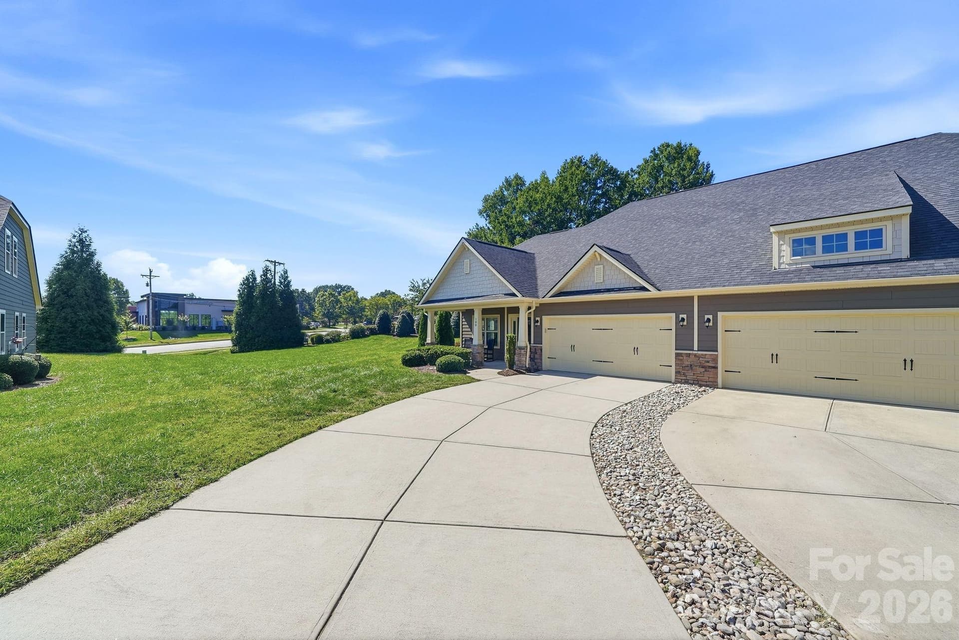 Ample parking - 108 Damsire Court, Mooresville