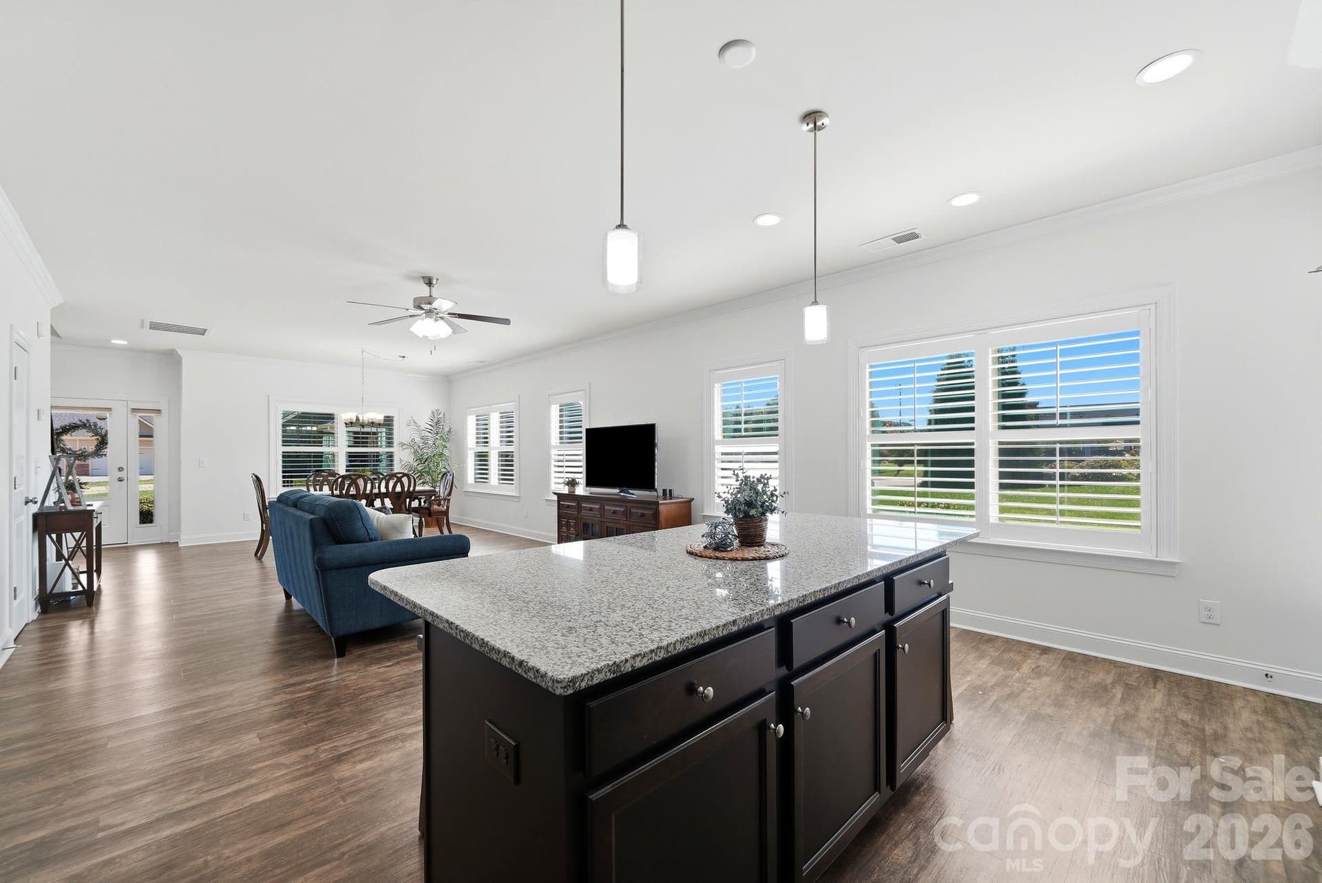 Bright living spaces - 108 Damsire Court, Mooresville