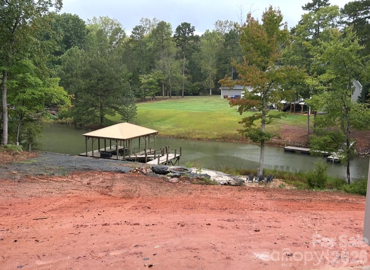 Single Family Residence at 541 Kemp Road, Mooresville, photo 7 of 12