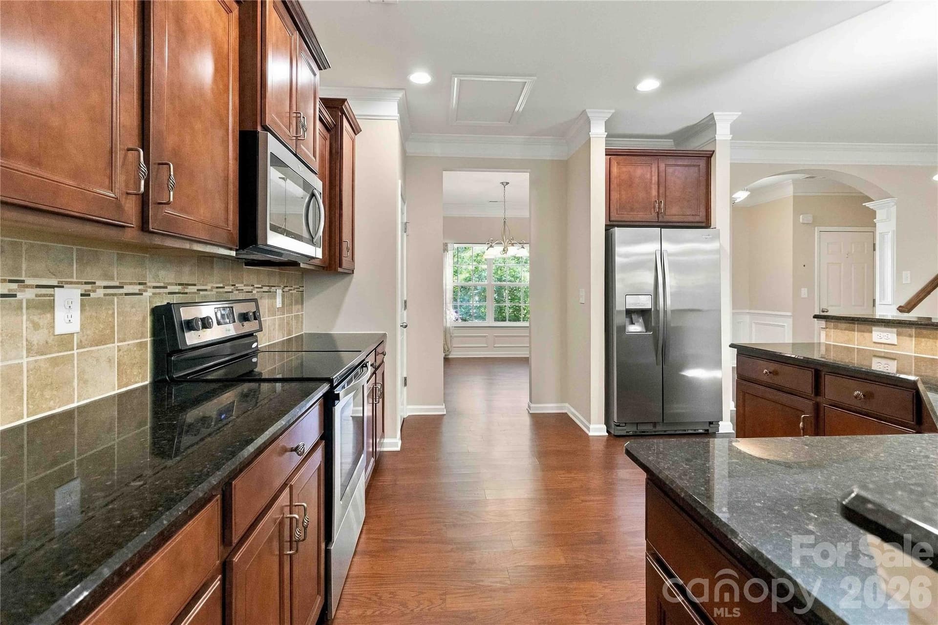 Single Family Residence at 724 Rawlings Place, Rock Hill, photo 15 of 37