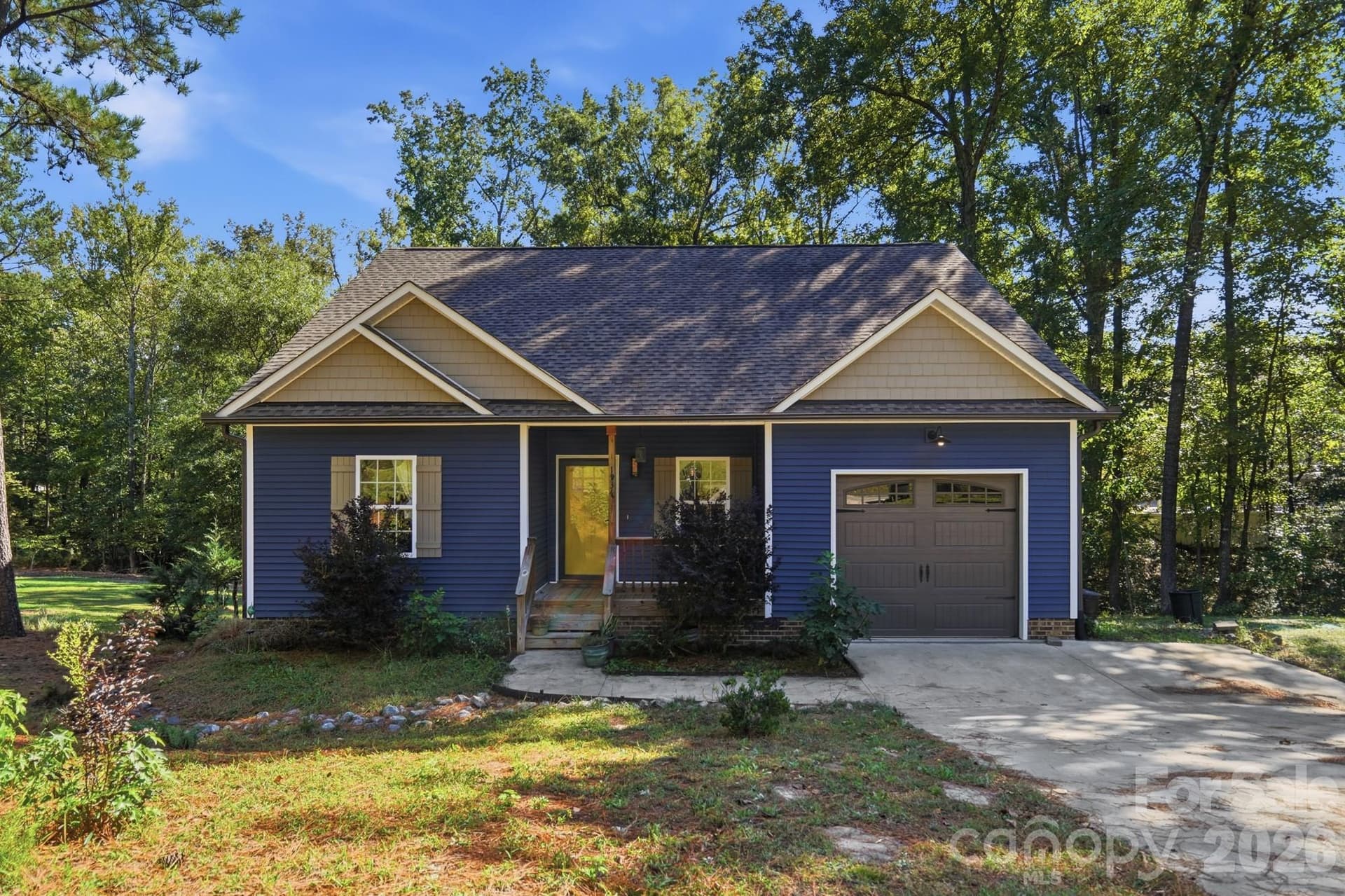 Single Family Residence at 1534 Hathaway Drive, Rock Hill