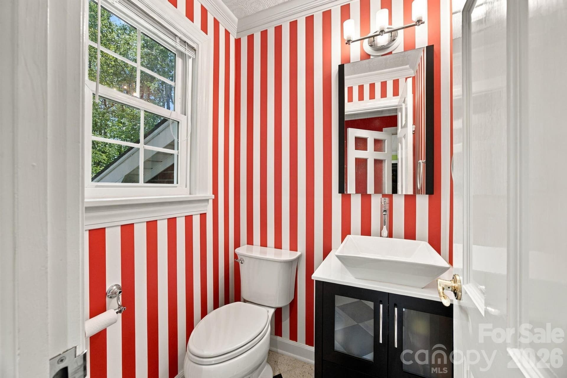 Single Family Residence at 227 Camelot Drive, Salisbury, photo 29 of 48