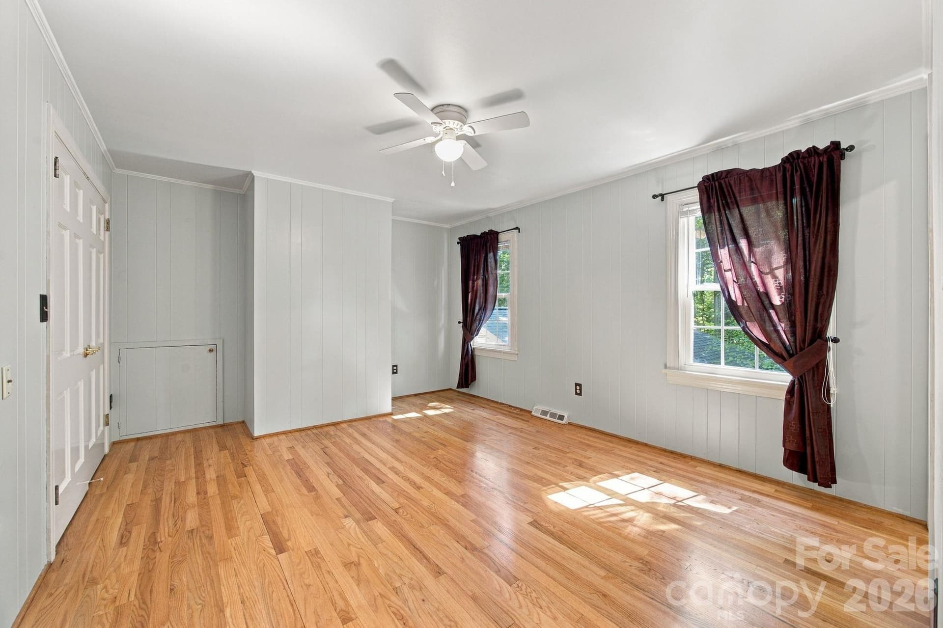Single Family Residence at 227 Camelot Drive, Salisbury, photo 36 of 48