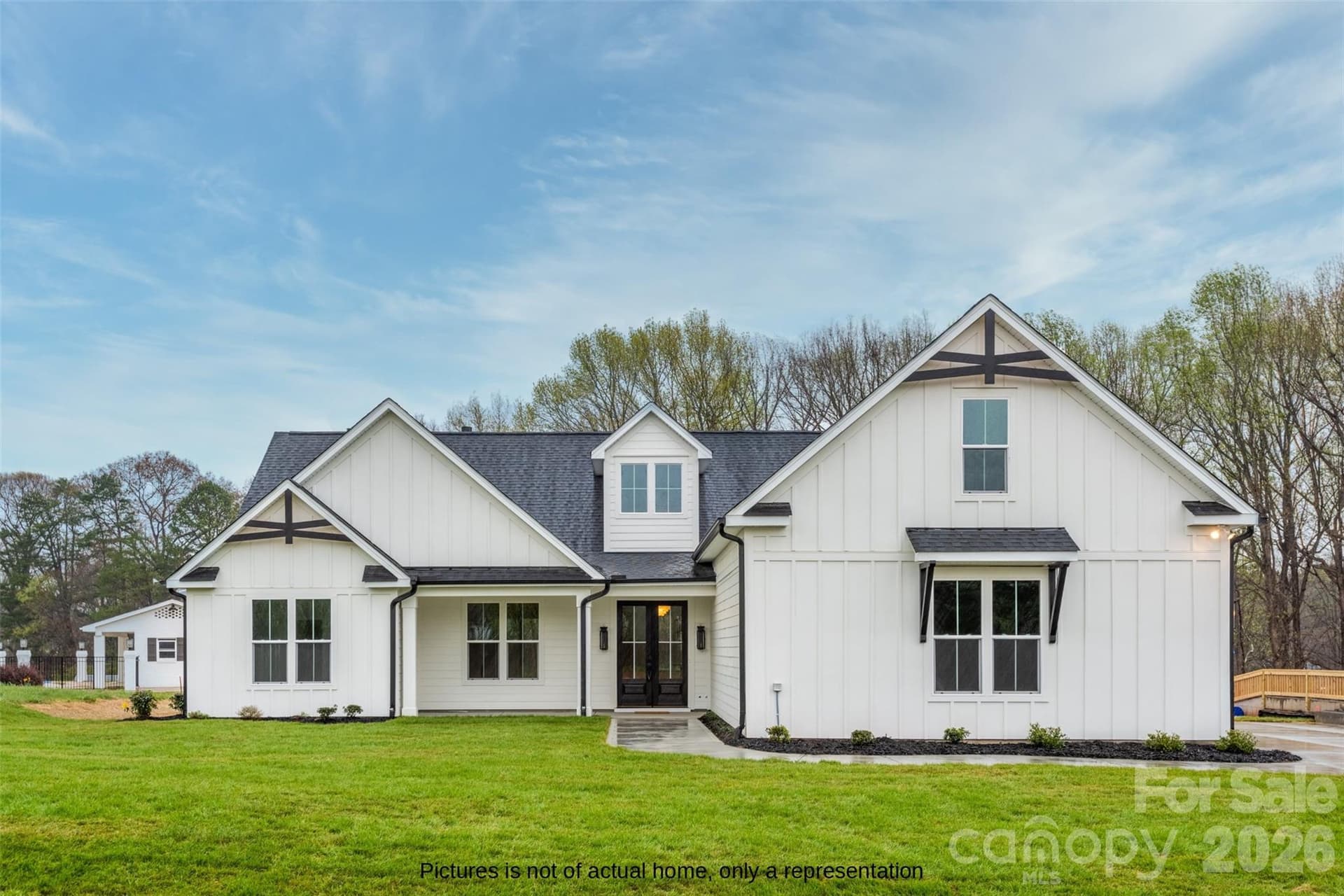 104 Hickory Hill Road